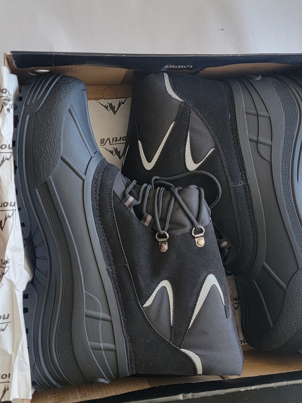 Men's Black Lace-Up Ankle Boots with Reflective Accents